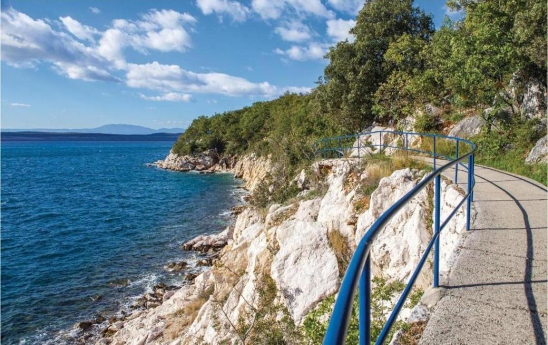 Apartmani Andiks Dramalj Exterior foto
